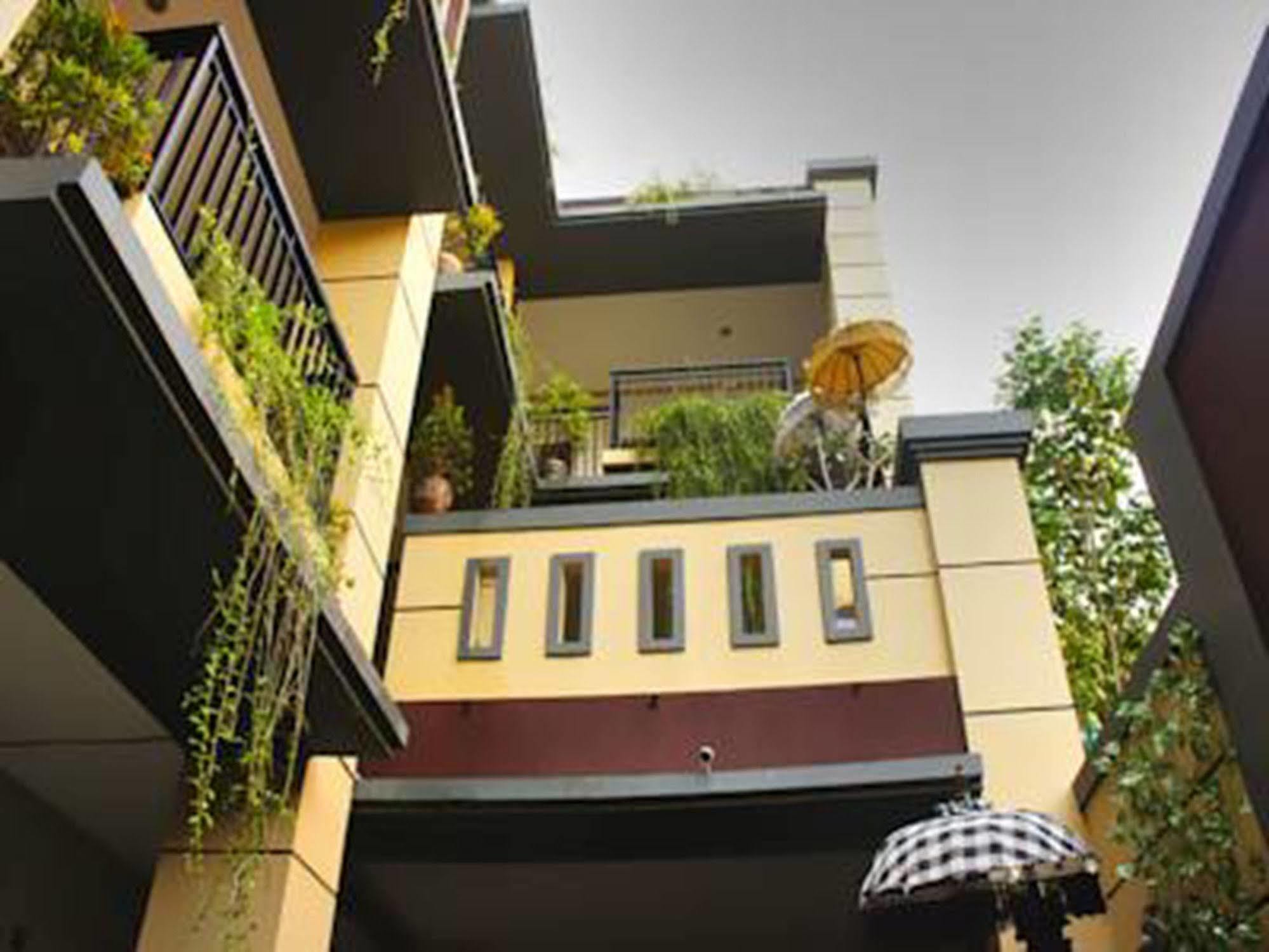 Graha Chania Legian كوتا المظهر الخارجي الصورة