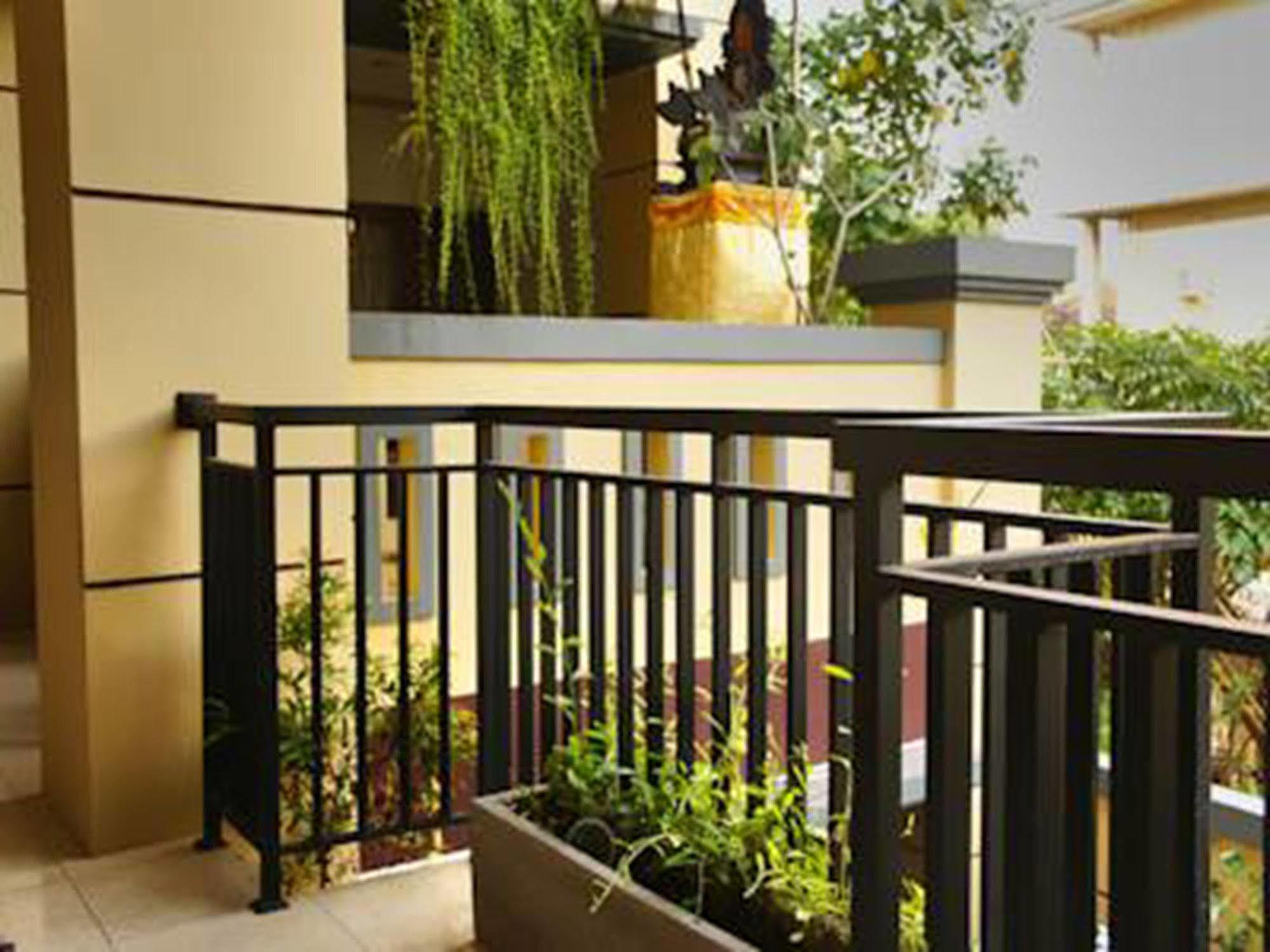 Graha Chania Legian كوتا المظهر الخارجي الصورة